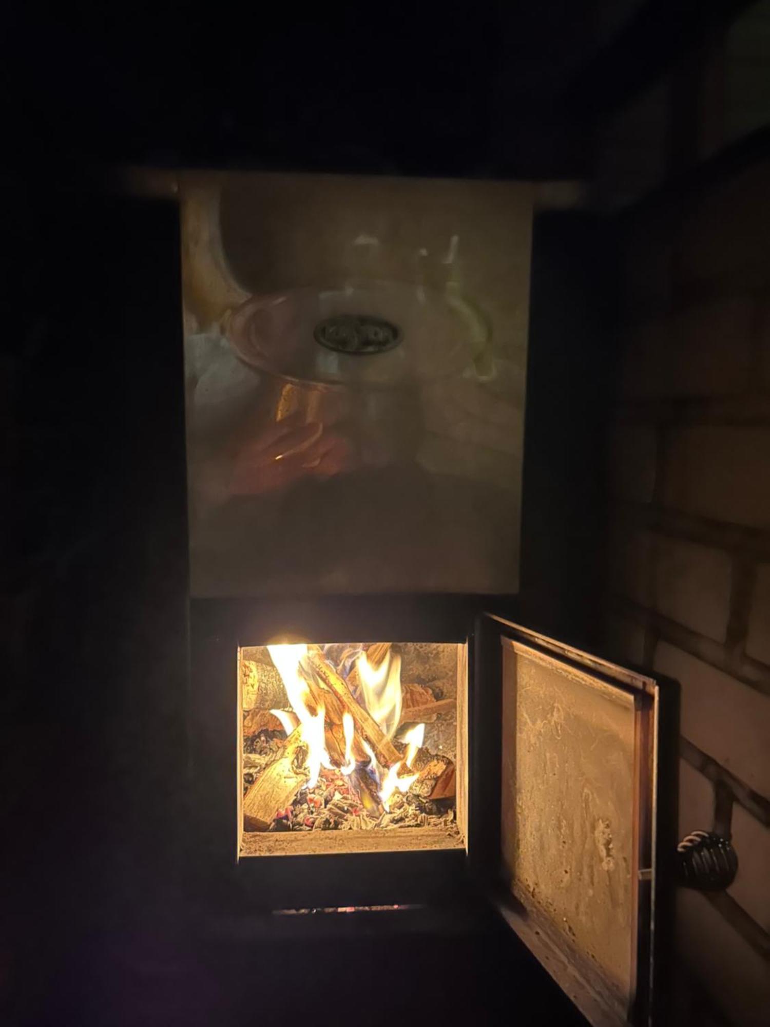 Peaceful Wood-Fired Sauna Stay Вантаа Экстерьер фото